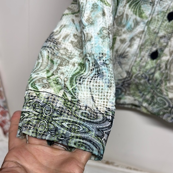 KEREN hart Green Jean Jacket with Artistic Botanical Print - Picture 5 of 13